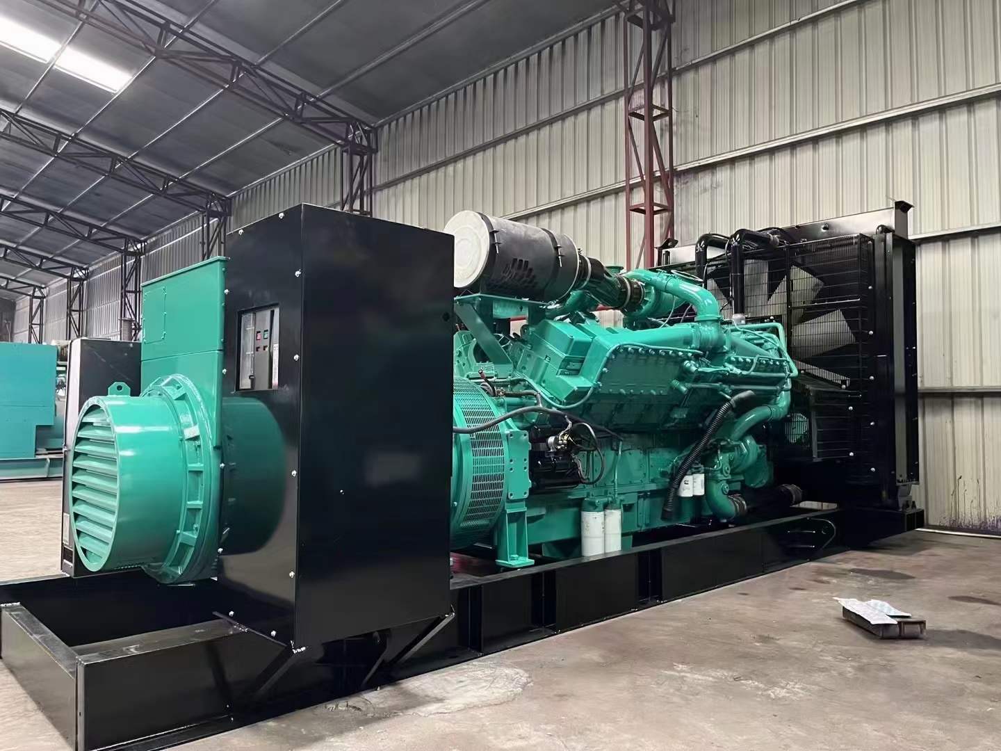 雨花如何降低 800kW 柴油发电机输出电流的波动？